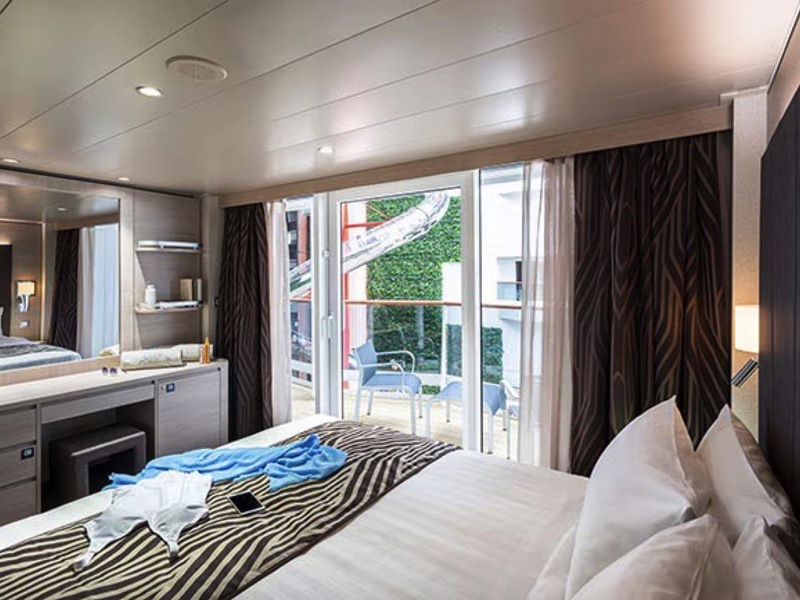 Deluxe Balcony with Promenade & Ocean View